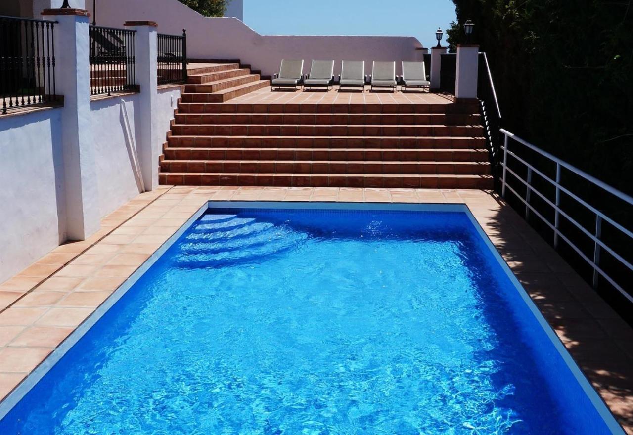 Casa Alba Villa Nerja Bagian luar foto