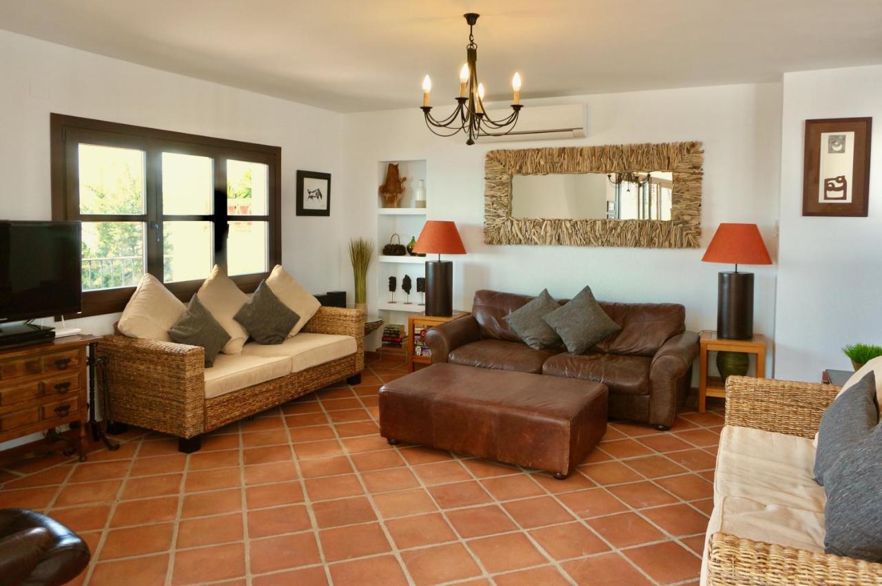 Casa Alba Villa Nerja Bagian luar foto